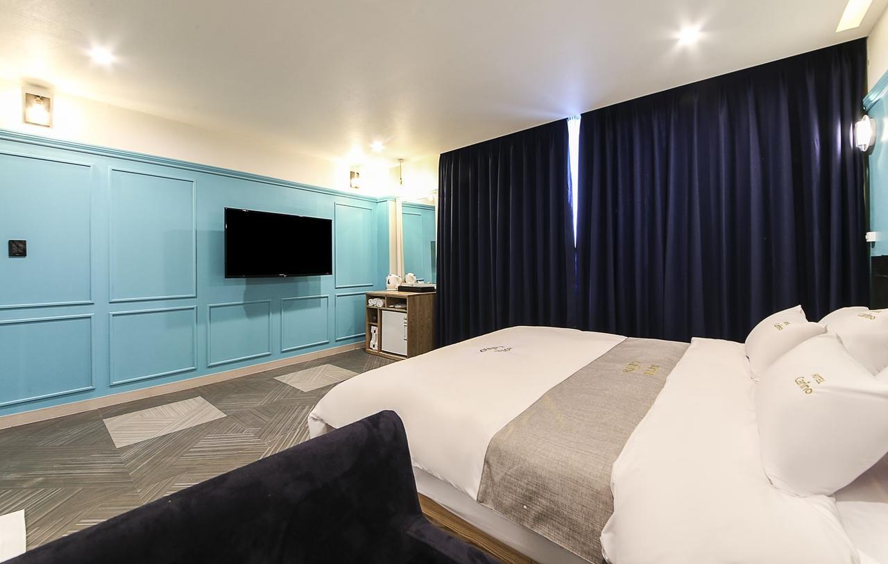 Carino Hotel Busan Exteriör bild