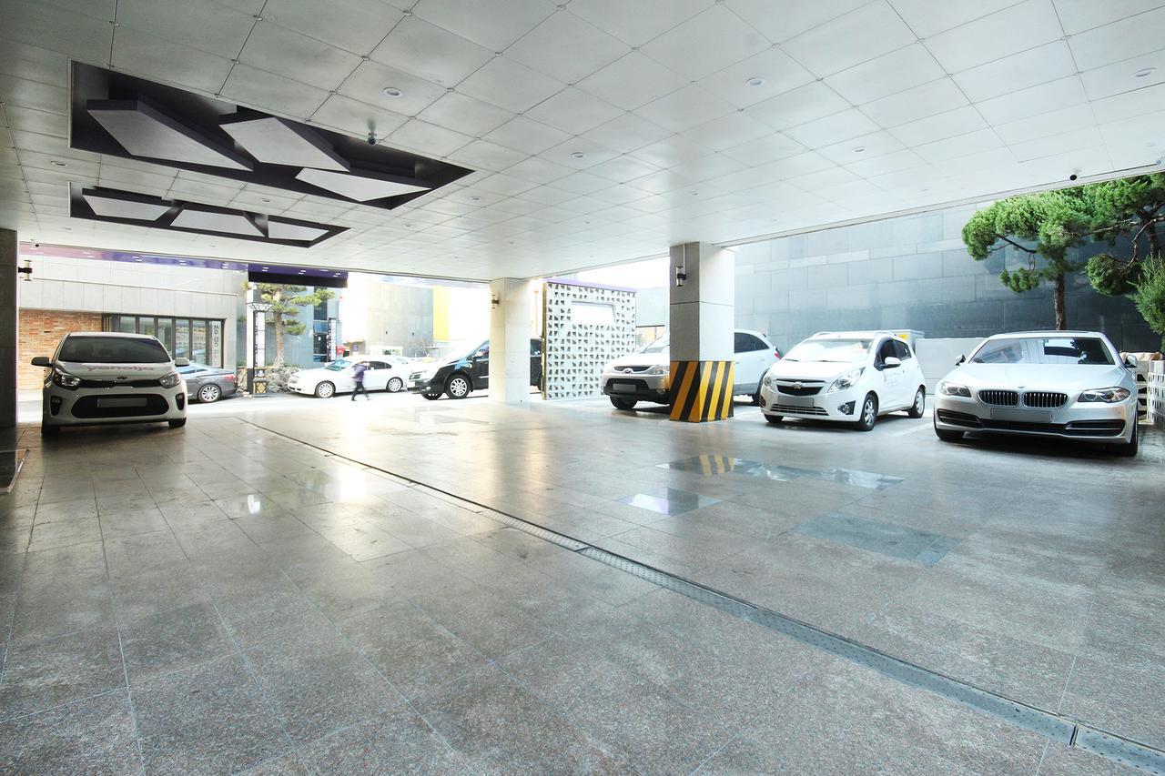 Carino Hotel Busan Exteriör bild